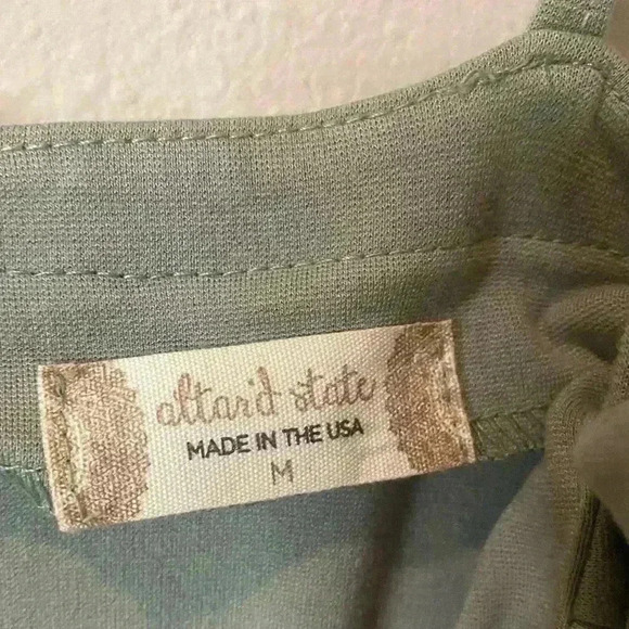 Altar’d State romper - Picture 3 of 4